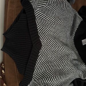 Black and White Chevron Women's Hoodie